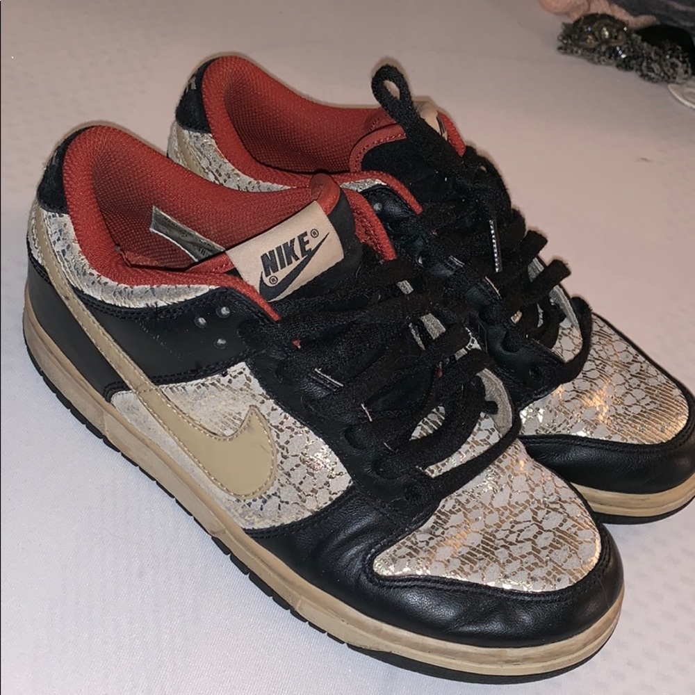 Nike
